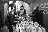 Soup Kitchen : St Luke's Lutheran Church : Hell's Kitchen : Food queues : Food lines : Hell's Kitchen : Streetlife, New York, Photo by Richard Moore